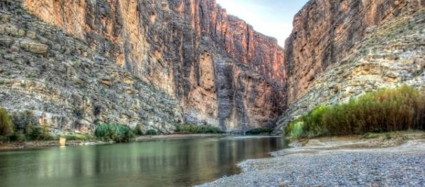 US border big bend Texas, archbob, pixabay.com CC0 US border big bend Texas, archbob, pixabay.com CC0