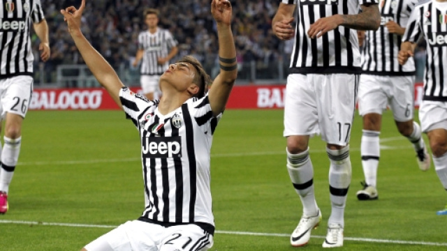 Dybala &egrave; il simbolo del nuovo modulo Juve: due gol nelle due parite con il 4-2-3-1