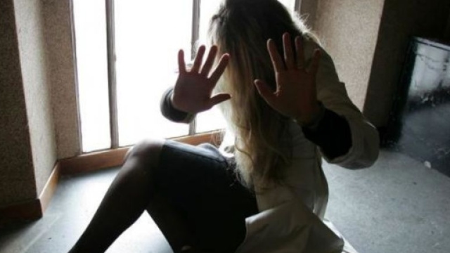 Parma: Arianna uccisa dall'ex fidanzato, che poi si toglie la vita - napolitoday.it