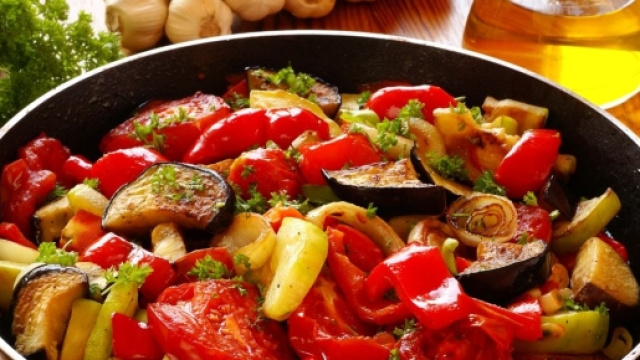 Misto di verdure alla contadina saporite e leggere