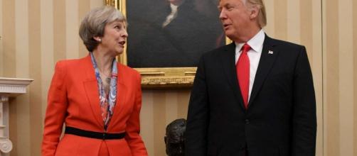 Theresa May e Donald Trump. Fonte: TGCOM24