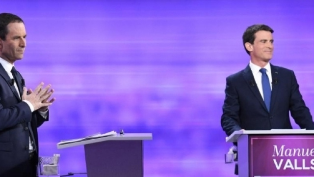 Primaire à gauche: Valls et Hamon débattent avec fougue !