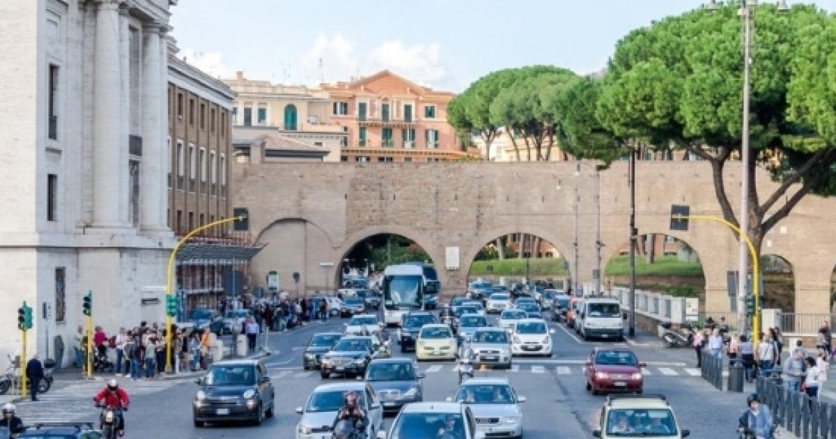 Blocco auto Roma 30 gennaio 2017 fascia oraria e informazioni utili