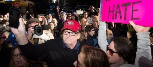 Despicable Michael Moore Pulls Pathetic Publicity Stunt in New ... - wordpress.com