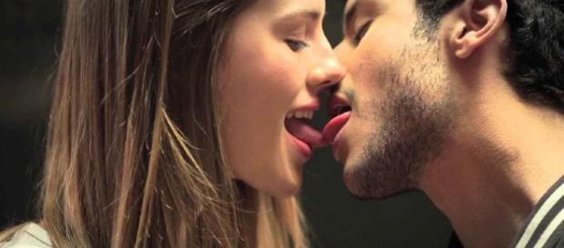 Dicas para tornar seu beijo muito melhor Dicas para tornar seu beijo muito melhor