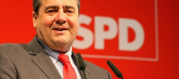 il neo nominato Ministro degli Esteri Federale tedesco Sigmar Gabriel il neo nominato Ministro degli Esteri Federale tedesco Sigmar Gabriel