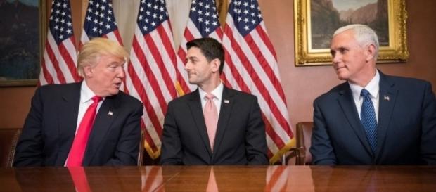 Präsident Trump, Republikaner Ryan, Vizepräsident Pence (v.l.n.r.) - Foto: Public Domain/ US Govt. Präsident Trump, Republikaner Ryan, Vizepräsident Pence (v.l.n.r.) - Foto: Public Domain/ US Govt.