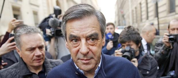 Sondages : François Fillon en chute libre ! Sondages : François Fillon en chute libre !