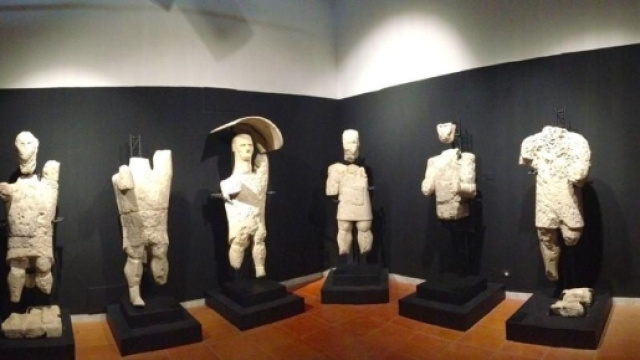 Sardegna, i misteri dei Giganti del Monte Prama - La Stampa - lastampa.it