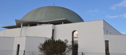 La grande mosquée de Givors (Rhône) fait débat - PV