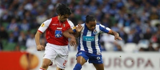 Após passar pelo futebol europeu, jogador pode atuar pelo Timão nesta temporada Após passar pelo futebol europeu, jogador pode atuar pelo Timão nesta temporada
