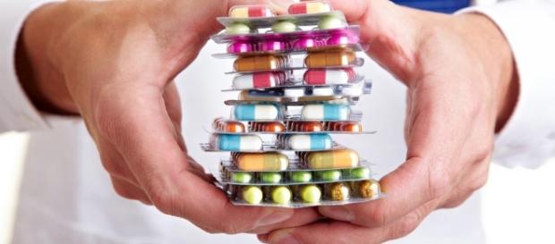Cerca de 60 medicamentos tiveram seu uso proibido pela Anvisa Cerca de 60 medicamentos tiveram seu uso proibido pela Anvisa