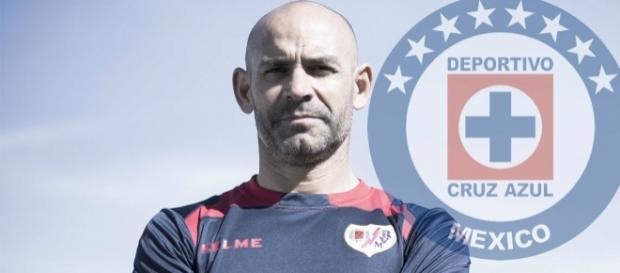 Paco Jémez llega al banquillo cementero // Referee.mx Paco Jémez llega al banquillo cementero // Referee.mx
