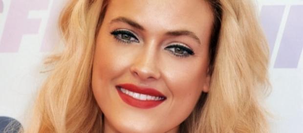 Peta Murgatroyd is very close to delivering her first child with Maksim Chmerkovskiy. Glenn Francis/www.PacificProDigital.com Peta Murgatroyd is very close to delivering her first child with Maksim Chmerkovskiy. Glenn Francis/www.PacificProDigital.com