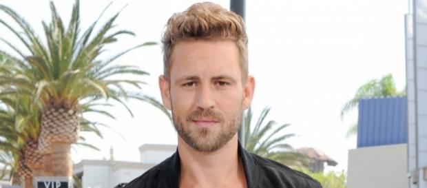 'The Bachelor' Nick Viall goes on his first dates on Episode 2 - popsugar.com 'The Bachelor' Nick Viall goes on his first dates on Episode 2 - popsugar.com