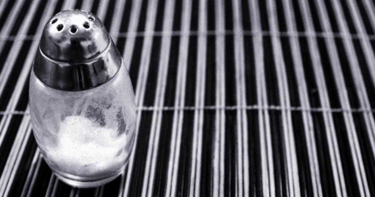 Salt and Ice Challenge The new craze to provoke injuries