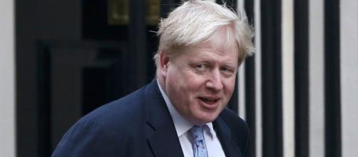 Theresa May orders Boris Johnson and Amber Rudd to 'make ... - mirror.co.uk
