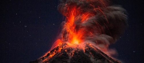 Il vulcano Colima definito anche "Vulcano di fuoco".