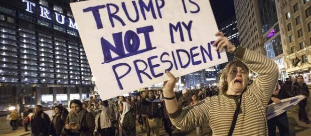 facciamosinistra!: Le elezioni americane tra rabbia latente e razzismo - blogspot.com facciamosinistra!: Le elezioni americane tra rabbia latente e razzismo - blogspot.com