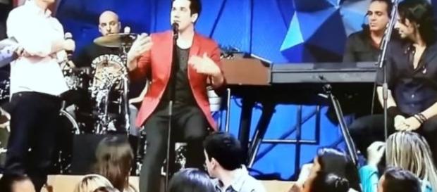 Flausino disse que pichadores são ‘uns idiotas’ Flausino disse que pichadores são ‘uns idiotas’