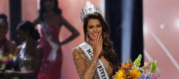 Iris Mittenaere, de 24 anos é a nova miss Universo 2017 Iris Mittenaere, de 24 anos é a nova miss Universo 2017