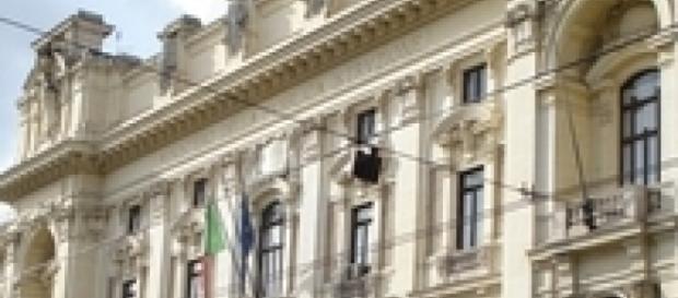Scuola, concorsi, formazione, valutazione e precariato: il programma 2017 Miur Scuola, concorsi, formazione, valutazione e precariato: il programma 2017 Miur