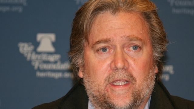 Chi &egrave; Stephen Bannon, amico e consigliere di Donald Trump