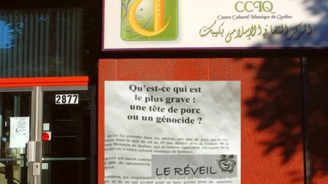 Deux hommes, deux Québécois, se sont livrés à une tuerie à la Grande Mosquée de Québec : six morts