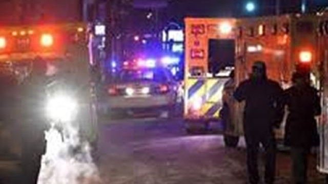 L'arrivo dei soccorsi dopo l'attacco alla moschea di Quebec City.