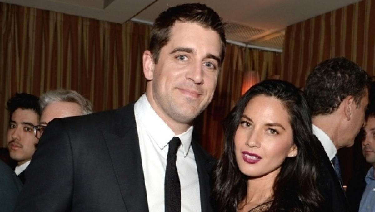 Aaron Rodgers Wife Is Green Bay Qb Getting Married To Girlfriend Olivia Munn