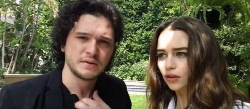 Is Jon Snow more famous than the Mother of Dragons, Daenerys Targaryan? (via YouTube - GoldenGlobes)