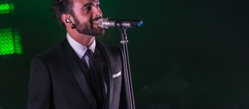 Nuovo duetto spagnolo per Marco Mengoni