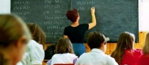 Ultime notizie scuola, martedì 31 gennaio 2017: docenti incaricati promossi a titolari, il Miur resiste