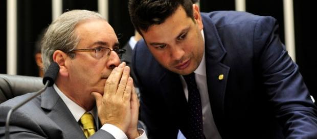 Cunha não entrega os pontos e mantém aliados Cunha não entrega os pontos e mantém aliados