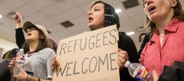 Trump demite secretária de Justiça que criticou medidas anti-imigração - journaloleme.com Trump demite secretária de Justiça que criticou medidas anti-imigração - journaloleme.com