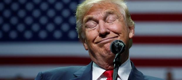 Trump proibe entrada de 7 países nos EUA Trump proibe entrada de 7 países nos EUA