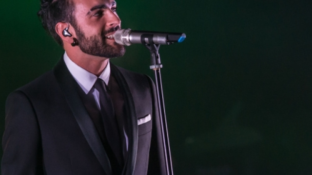 Nuovo duetto spagnolo per Marco Mengoni