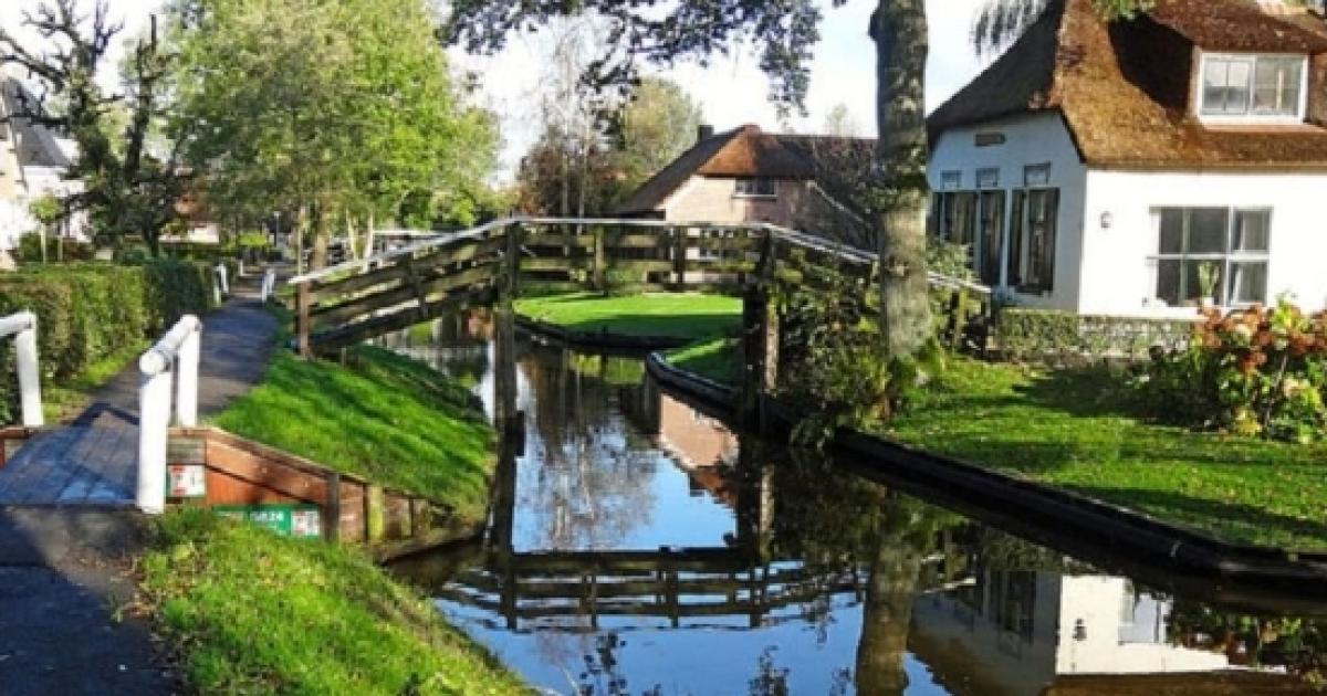 Giethoorn La Venezia Dei Paesi Bassi Dove Non Esistono Strade