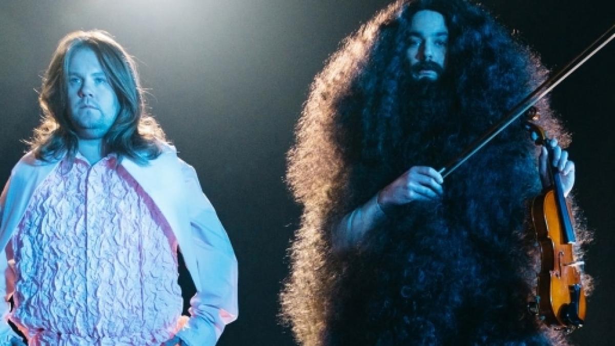 Big Bang Theory Jim Parsons And James Corden Nail Musical Parody Of Dust In The Wind