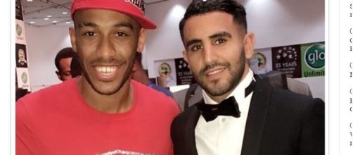 Aubameyang e Mahrez alla premiazione del pallone d'oro africano