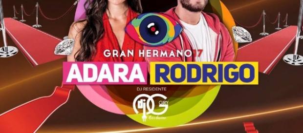 Adara y Rodrigo, cara a cara en un bolo. Adara y Rodrigo, cara a cara en un bolo.