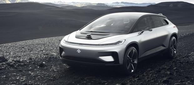 Faraday FF91 é um carro elétrico com direção semiautônoma Faraday FF91 é um carro elétrico com direção semiautônoma