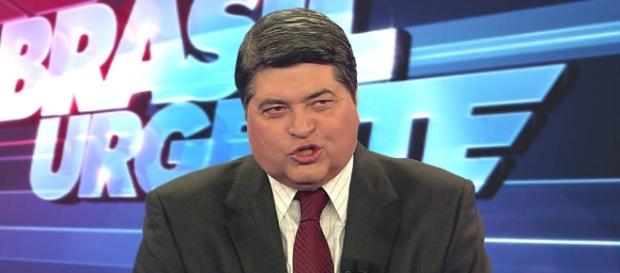 José Luiz Datena se revolta e xinga golpista ao vivo na TV José Luiz Datena se revolta e xinga golpista ao vivo na TV