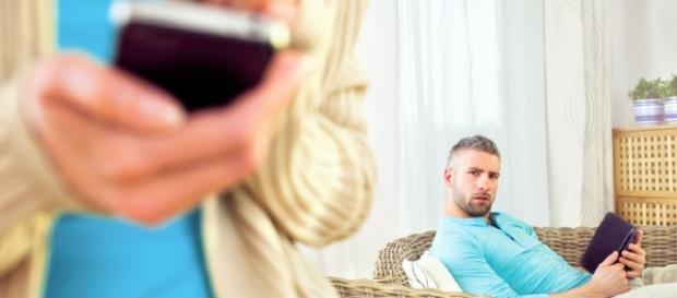 Saiba os possíveis perfis de mulheres adúlteras Saiba os possíveis perfis de mulheres adúlteras