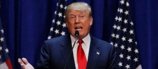 Trump diz: 'quem assassinar policial receberá pena de morte’ Trump diz: 'quem assassinar policial receberá pena de morte’