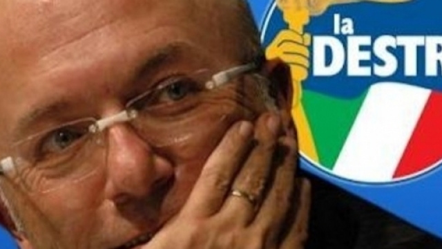 Francesco Storace dice la sua sui fatti di Cona: 'Migranti a casa loro o della Boldrini'