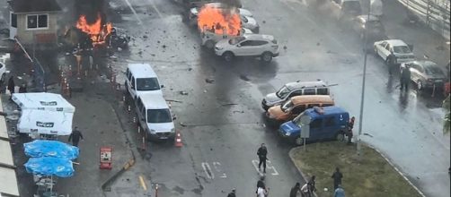 Esplosione dell'autobomba a Smirne, Turchia