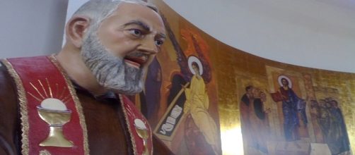 Gossip, Dino Vitola: Sono stato guarito da Padre Pio