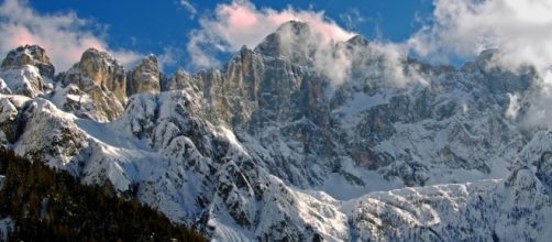 Neve, montagna e sci (Dolomiti)