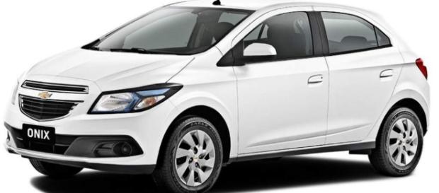 Onix, da Chevrolet, o carro mais vendido no Brasil por dois anos consecutivos Onix, da Chevrolet, o carro mais vendido no Brasil por dois anos consecutivos